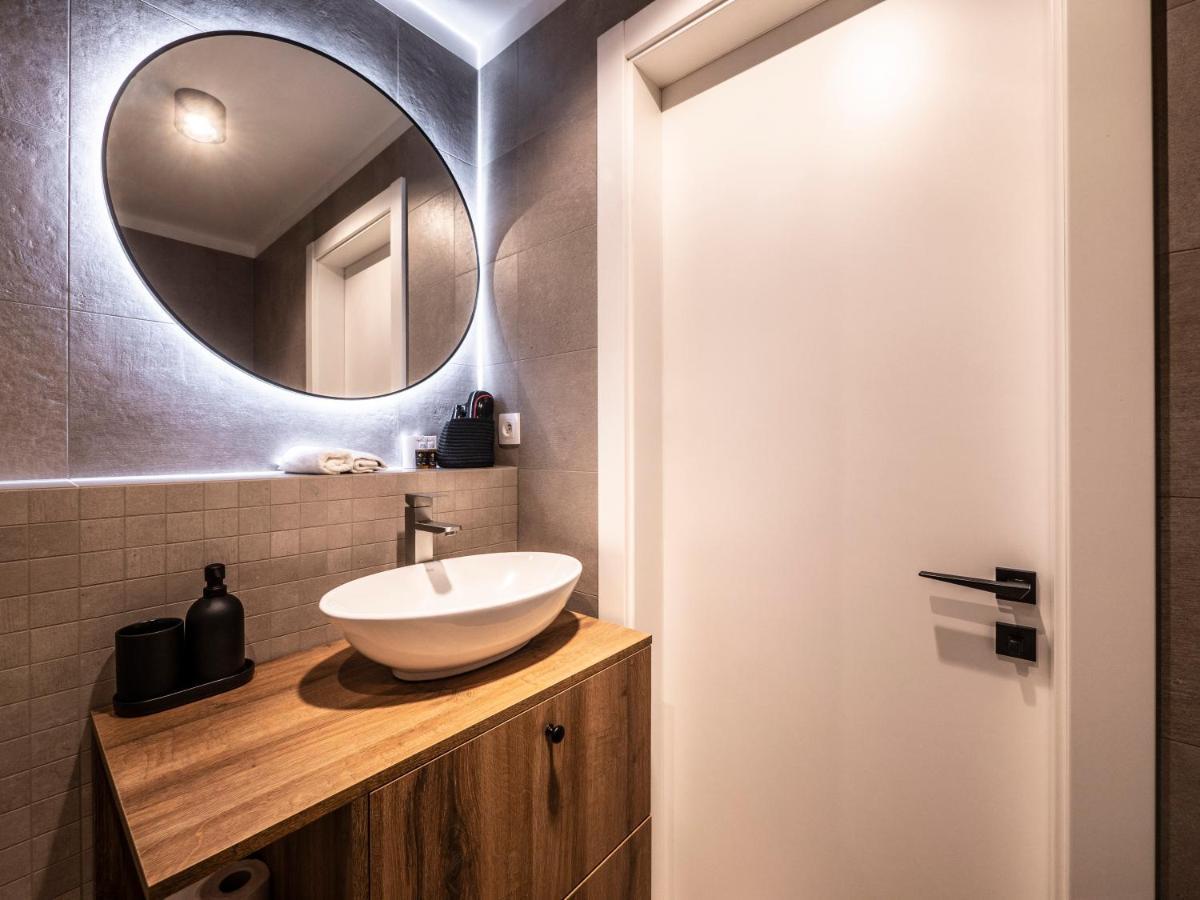 B10 Business Apartments Жилина Екстериор снимка